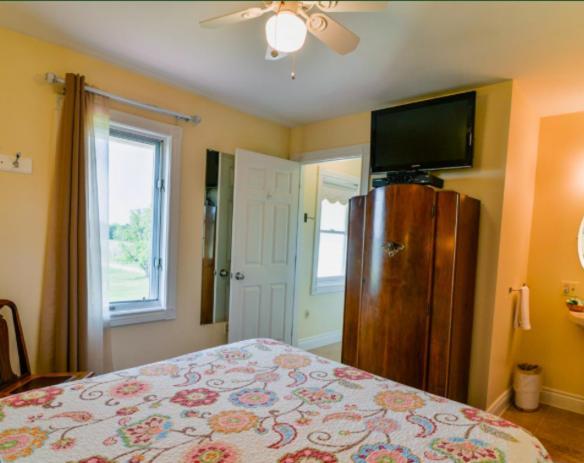 Country Hermitage Bed & Breakfast Acme ภายนอก รูปภาพ